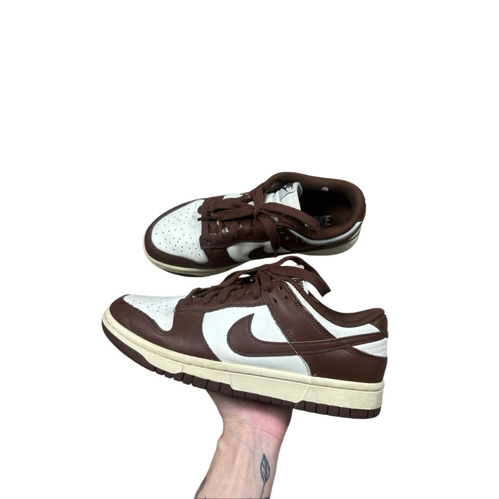 nike dunk low sneakers  cacao wow women’s size 7.5 shoes low tops brown white - Picture 2 of 9